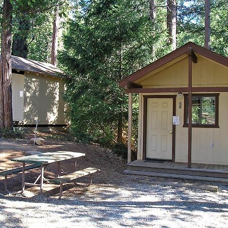 Yosemite Lakes Bunkhouse Cabin 27 Harden Flat Exterior photo